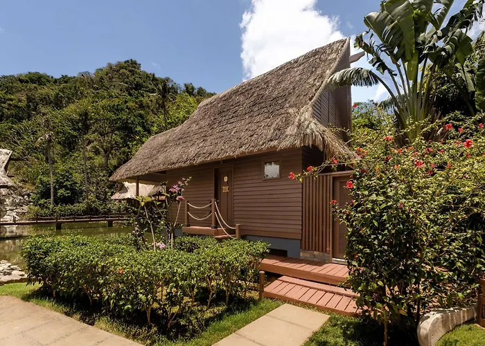Cauayan Island And Spa